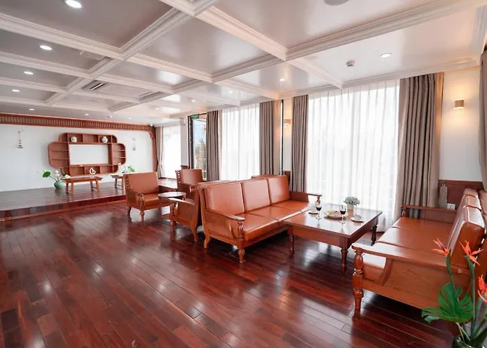 Daiichi Luxury Cruise Botel 5*
